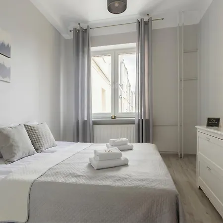 Golden - Comfortable 2-bedroom In Center, Marszalkowska *