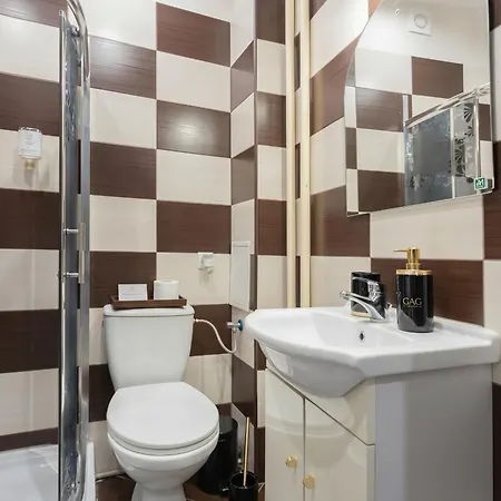 Golden - Comfortable 2-bedroom In Center, Marszalkowska * Warszawa