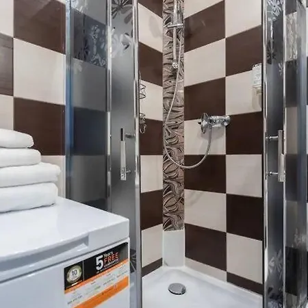 Golden - Comfortable 2-bedroom In Center, Marszalkowska Warsaw